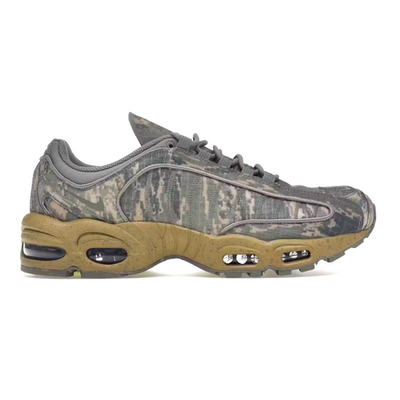 Nike Other - 7M Air Max Tailwind 4 “Digi Camo”